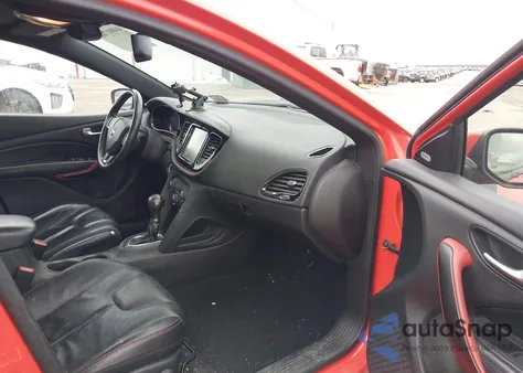 2016 Dodge Dart Gt z USA, uszkodzony, nr VIN 1C3CDFEB0GD680312